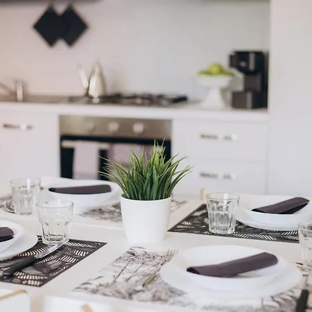 Apartment Monica's Desenzano del Garda