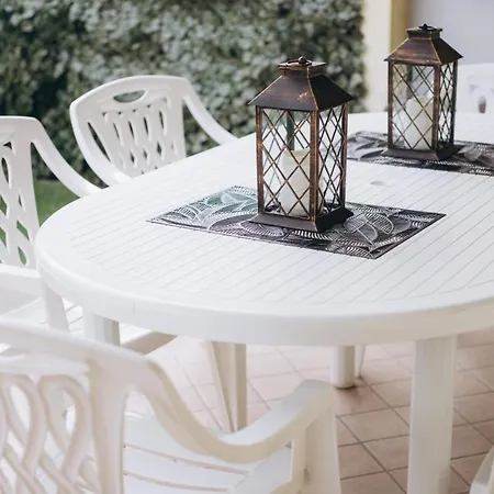 Monica's Desenzano del Garda