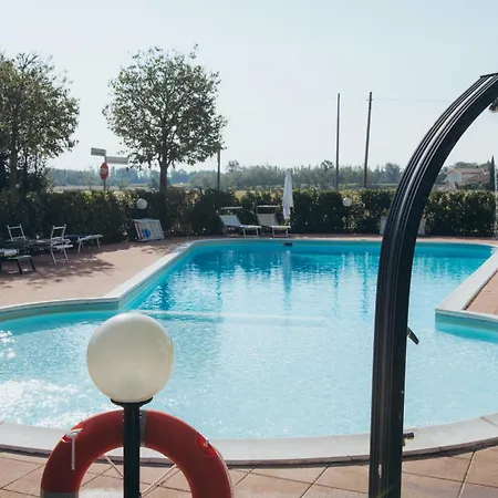 Monica's Desenzano del Garda